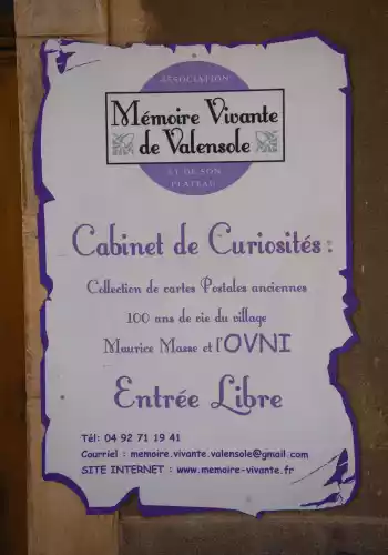 L'ovni & autres curiosités de Valensole (04)